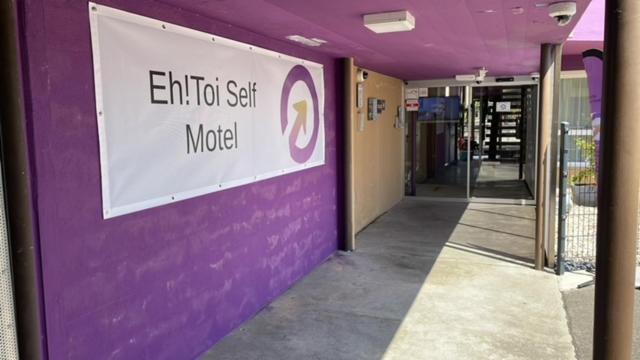 Eh!Toi Self Motel Etoy Exterior photo